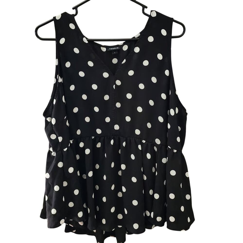 Torrid Black and White Polka Dot Sleeveless Peplum Top 2 18-20 Baby Doll Ruffles